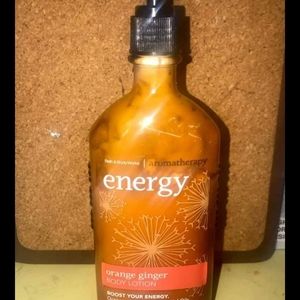 Bath & Body Works lotion